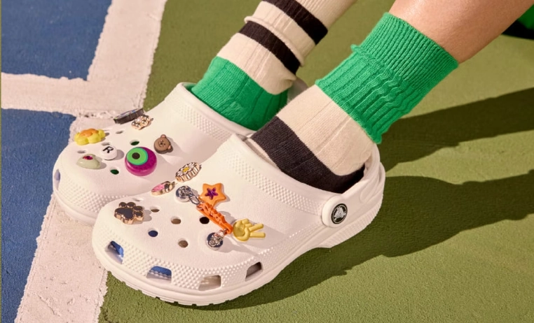 crocs