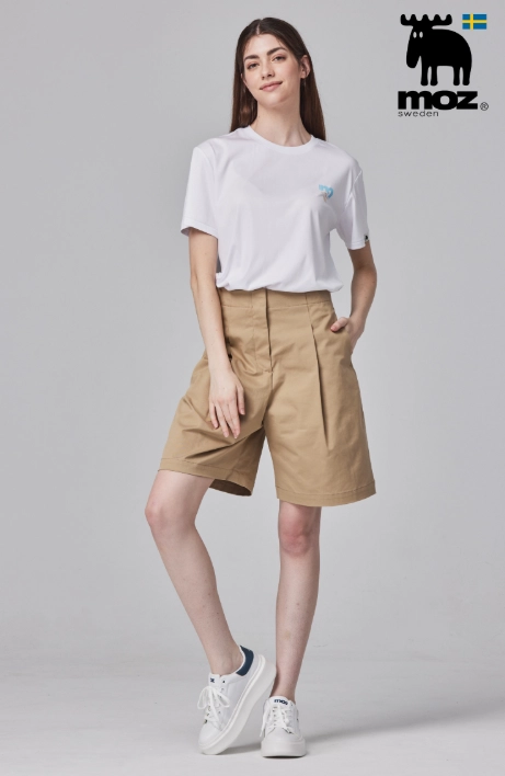 女生夏季穿搭五:機能簡約風