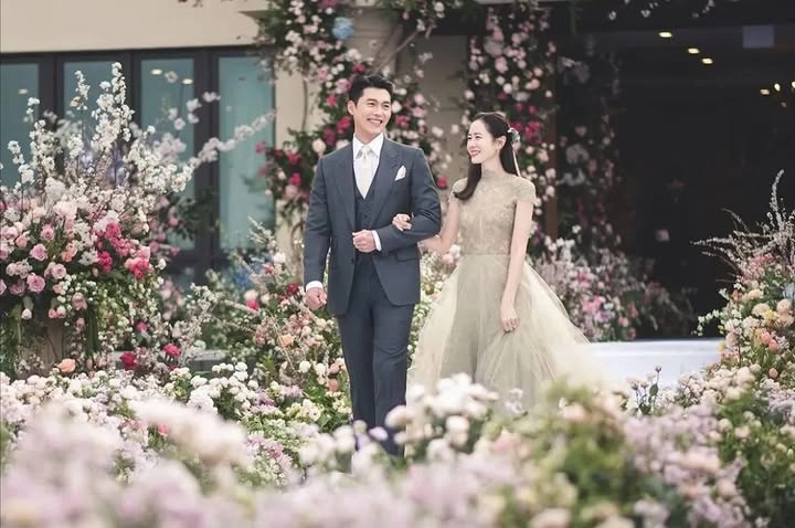 玄彬Ｘ孫藝珍結婚：2022 年「愛的迫降婚禮」