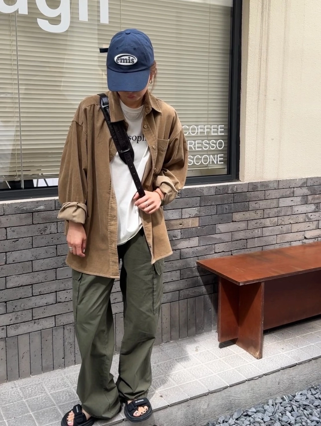 燈芯絨襯衫穿搭