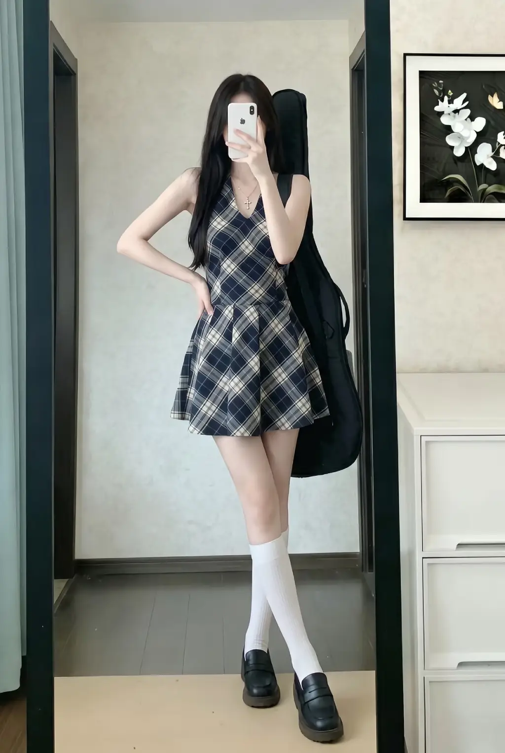 連身裙：一件解決上下身，夏天最省事