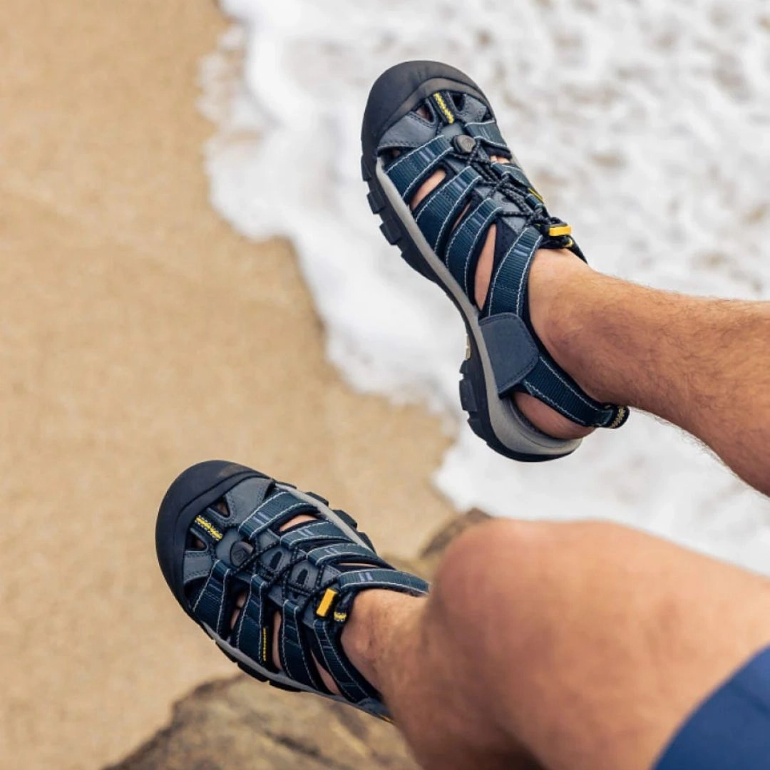 KEEN Newport H2