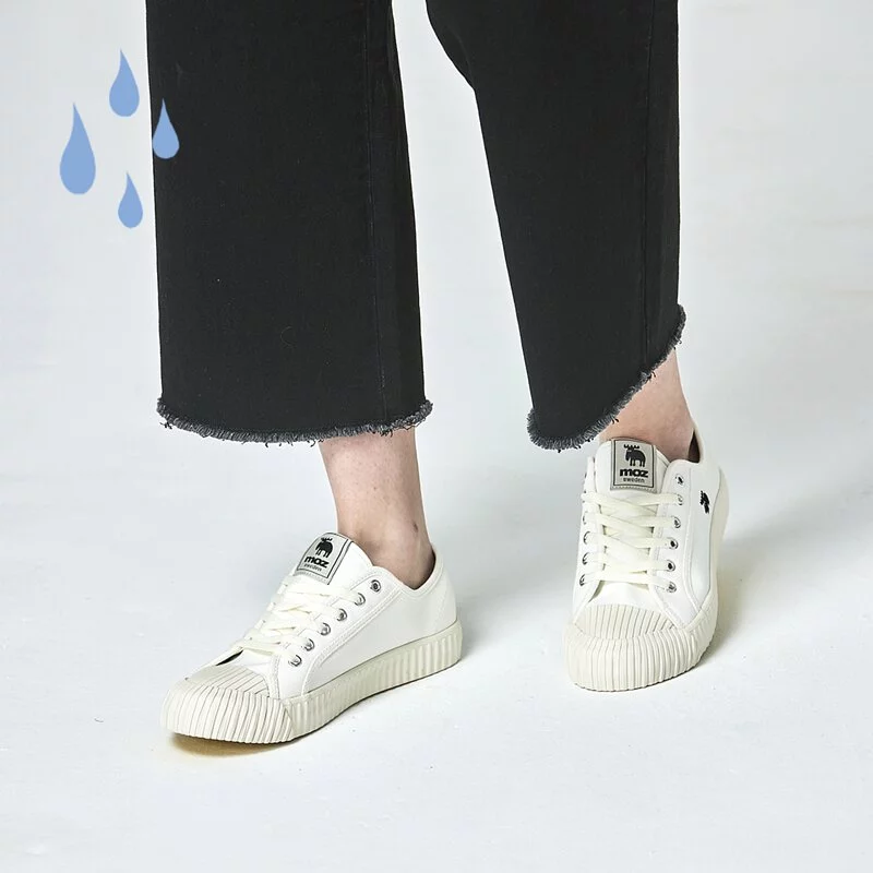 moz瑞典 駝鹿防潑水💦防汙 舒適皮質 綁帶款 餅乾鞋( (牛奶白)